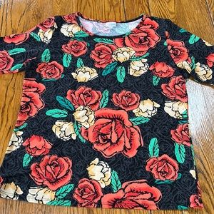LulaRoe Gigi.  Black w/orange roses.  Great condition. Size 3XL.